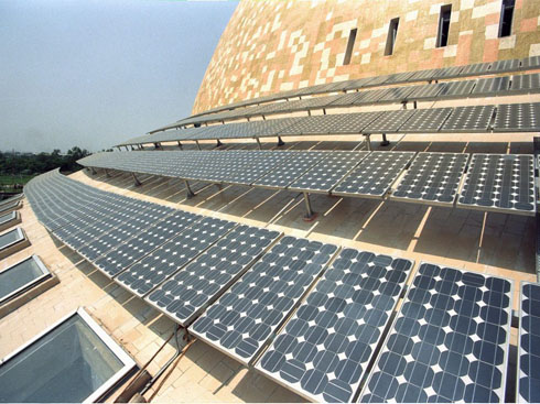 الهند تطلق خطة دعم الطاقة الكهروضوئية السكنية