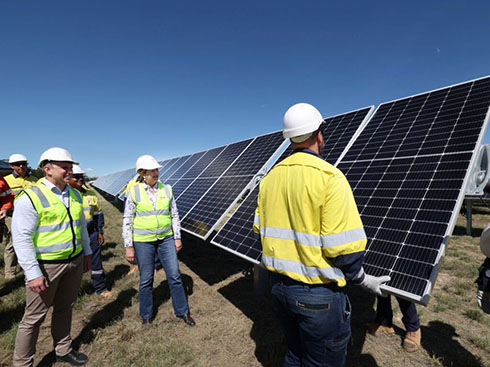 شركة أسترالية تطلق مناقصة بقدرة 3 جيجاوات من طاقة الرياح والطاقة الشمسية